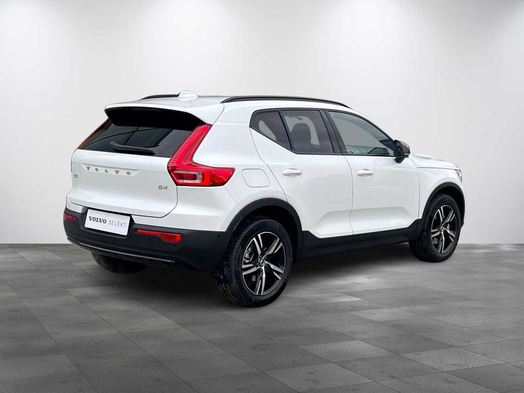 volvo-xc40-b4-plus-pixel-360 - 2