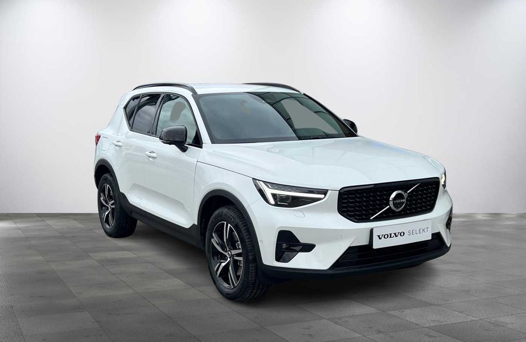 volvo-xc40-b4-plus-pixel-360 - 3