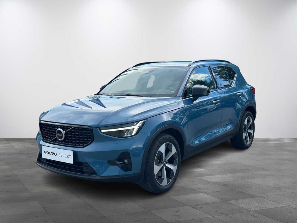 Volvo XC40 PLUS DARK B3, HARMAN KARDON