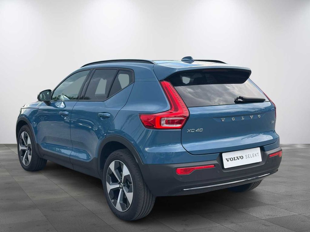 volvo-xc40-plus-dark-b3-harman-kardon - 3