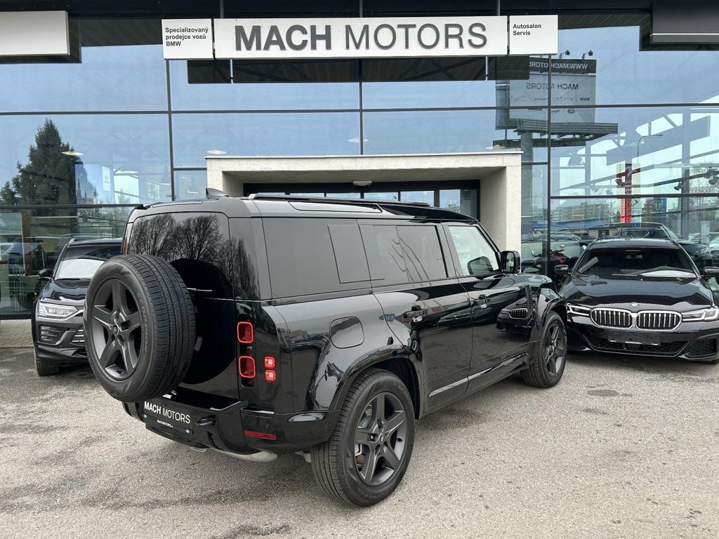 land-rover-defender-110-d300-x-dynamic-se - 5