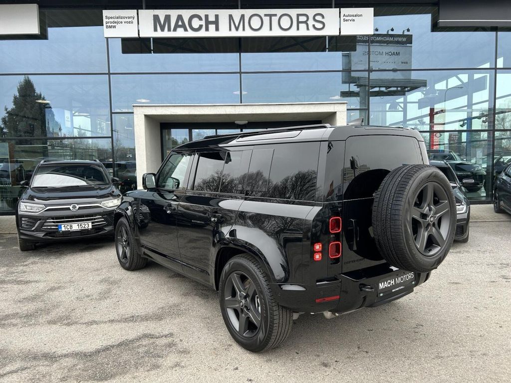 land-rover-defender-110-d300-x-dynamic-se - 6