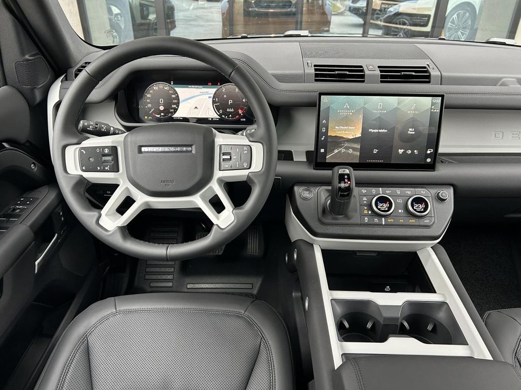 land-rover-defender-110-d300-x-dynamic-se - 7