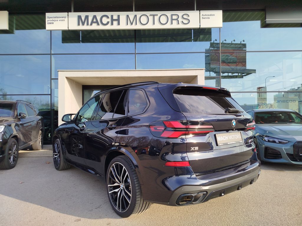 bmw-x5-m60i - 7