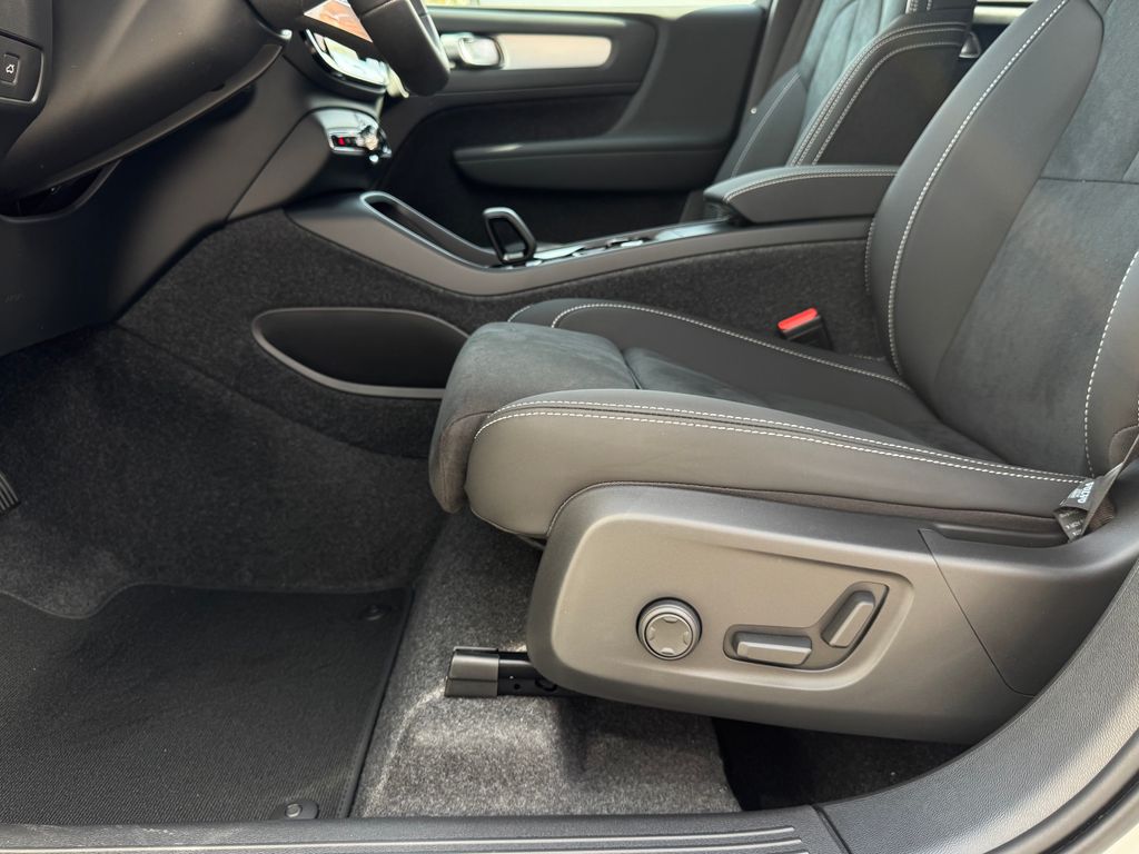 volvo-xc40-ultra-b4-360-pixel-led - 8