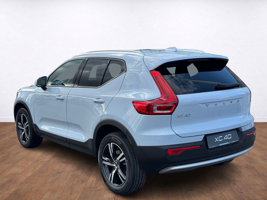 volvo-xc40-core-b3-360-full-led - 2