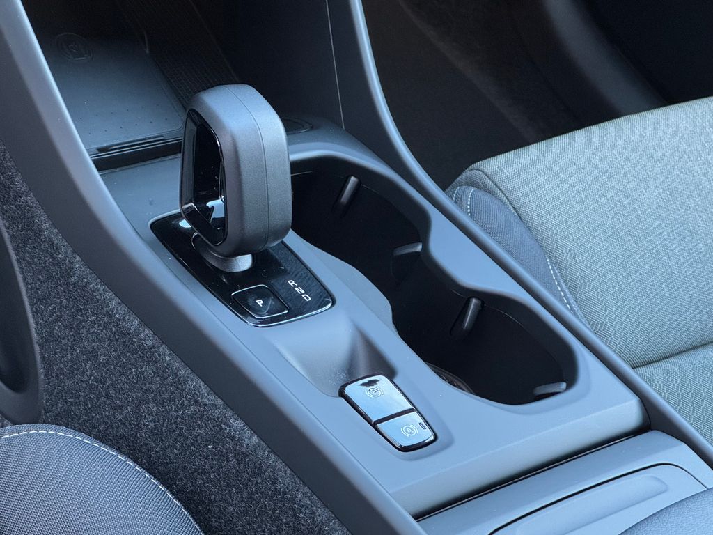 volvo-xc40-core-b3-360-full-led - 9