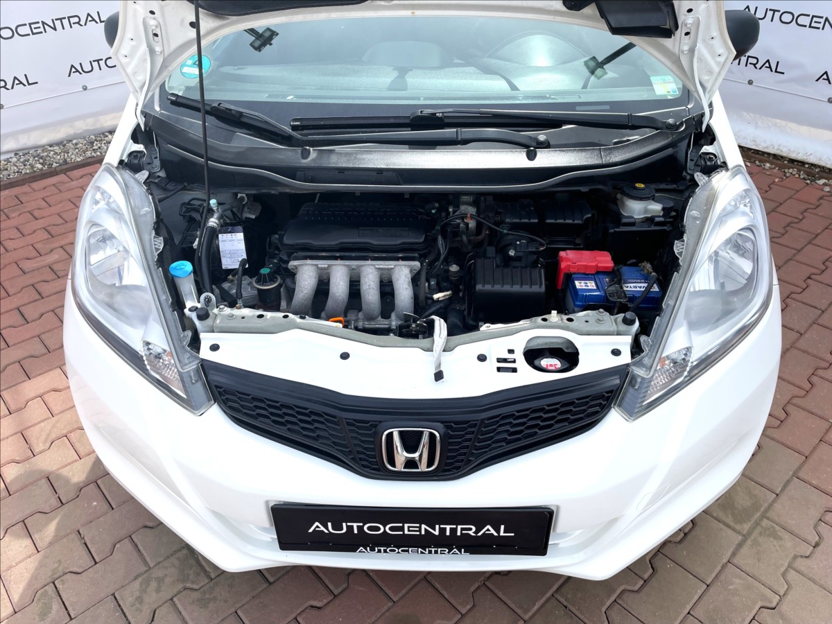 honda-jazz-1-2-i-v-tec-stk-4-28 - 7