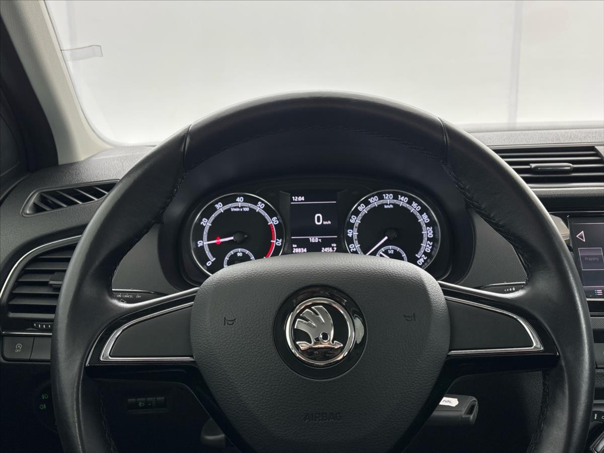 skoda-fabia-1-0-tsi-ambition-plus - 7