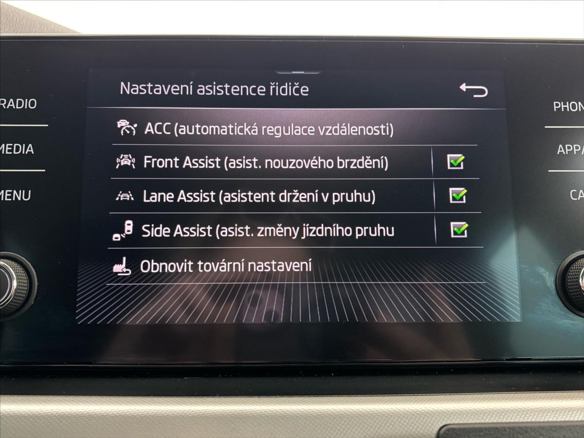 skoda-scala-1-6-tdi-style-extra - 7