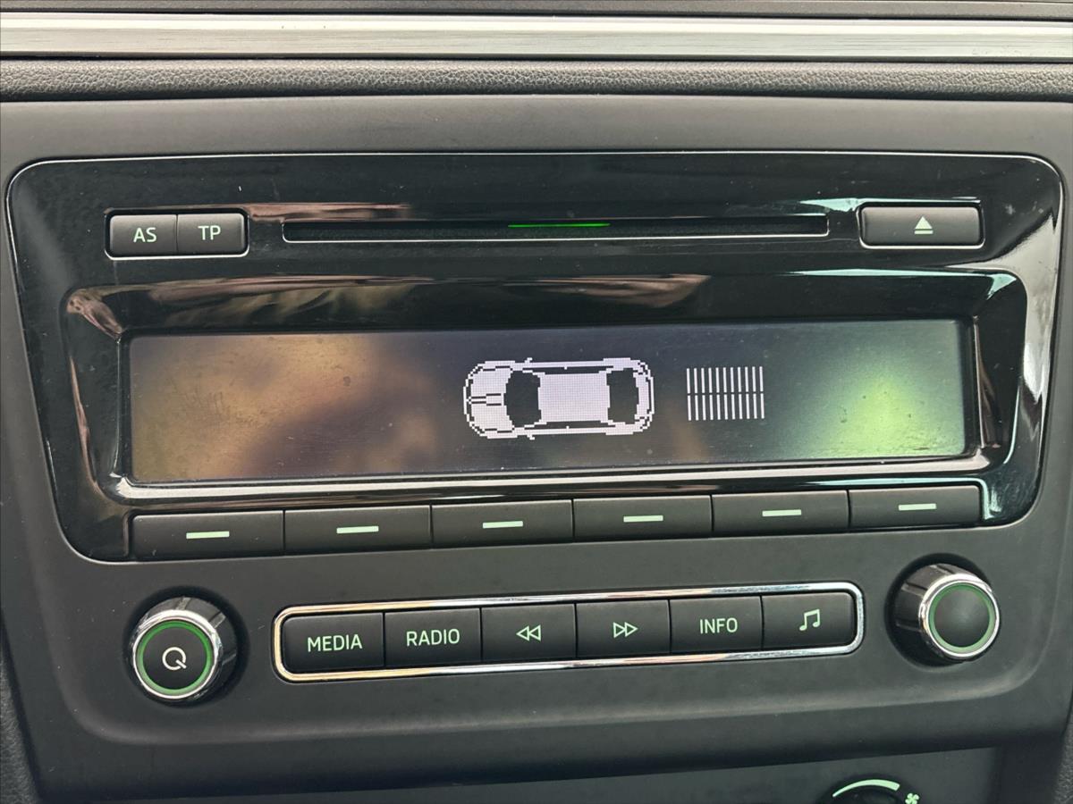 skoda-rapid-1-2-tsi-elegance - 6