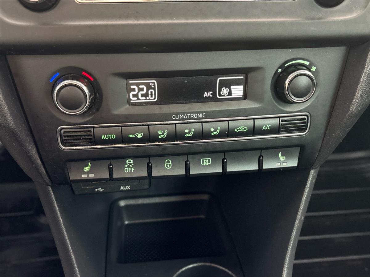 skoda-rapid-1-2-tsi-elegance - 9