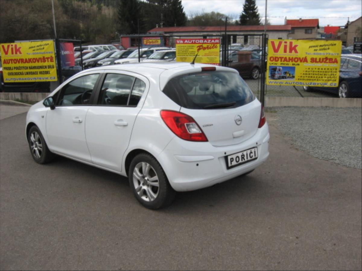 opel-corsa-1-4-automat - 4