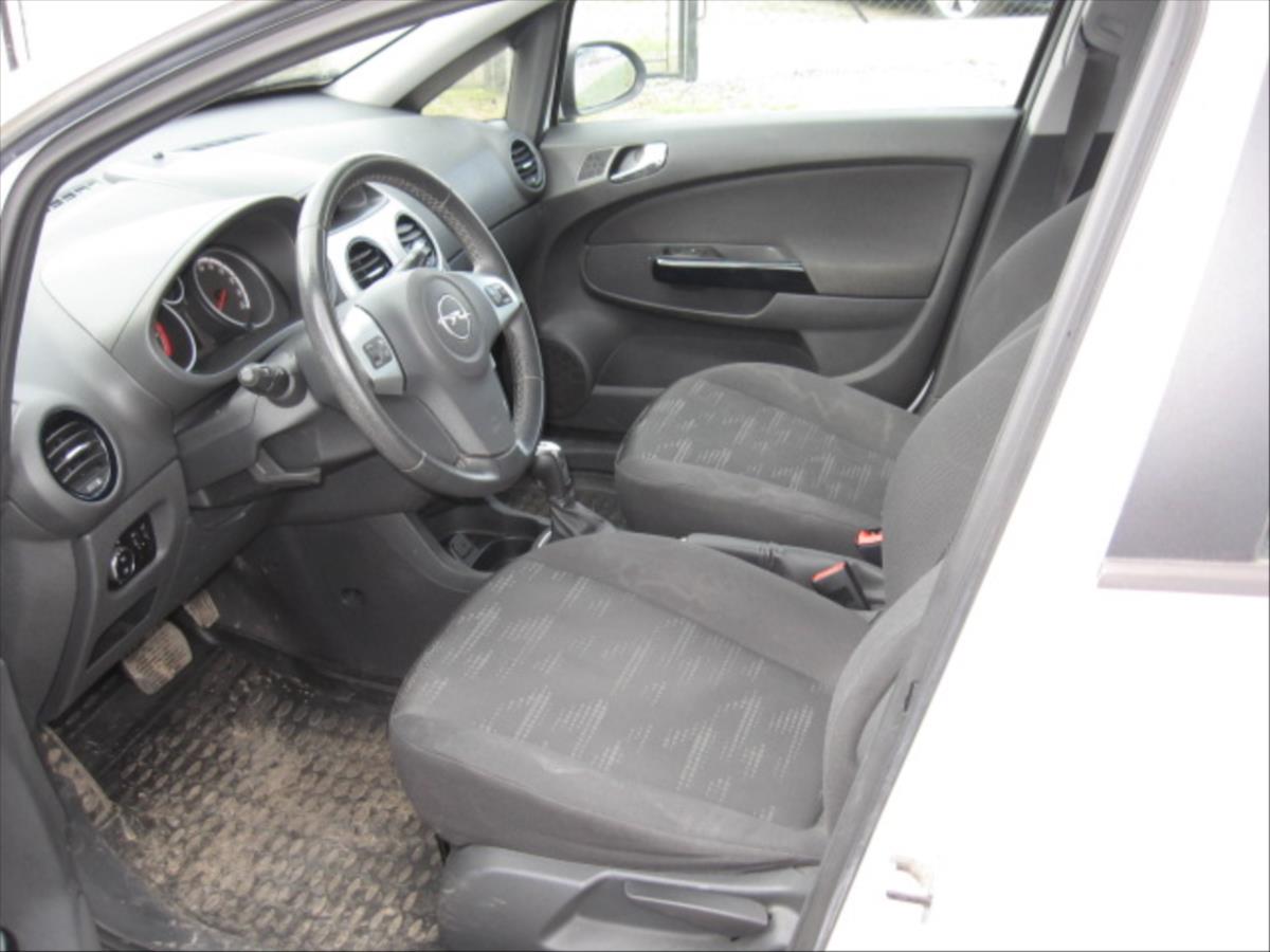 opel-corsa-1-4-automat - 6