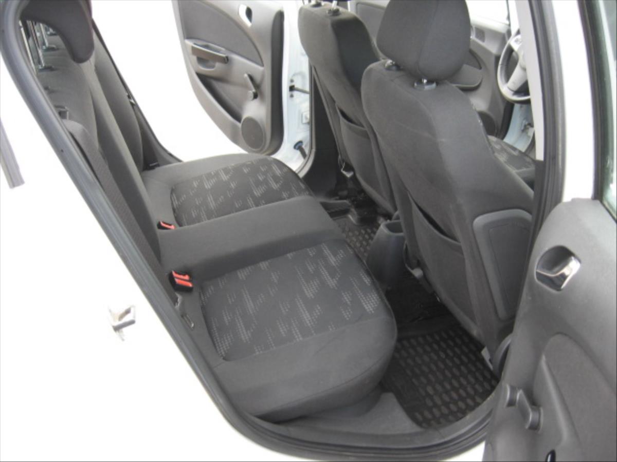 opel-corsa-1-4-automat - 9