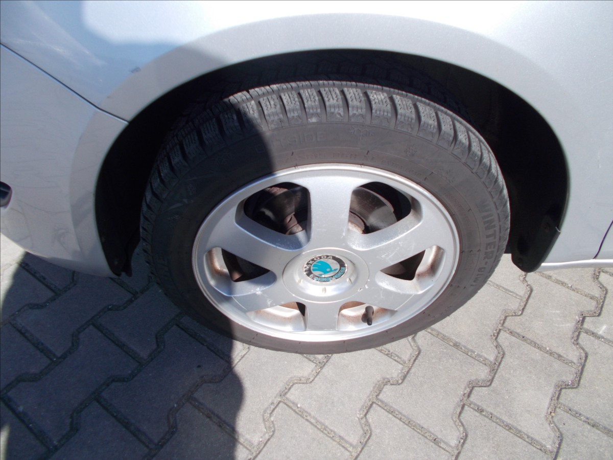 skoda-fabia-1-4-16v-klima-stk-12-2027-pekne-ii - 5