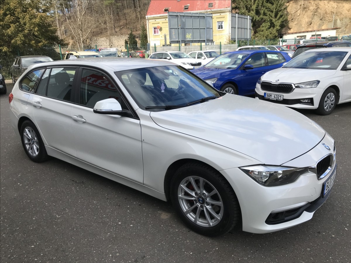 bmw-rada-3-2-0-318d-110kw-automat-4x2 - 4