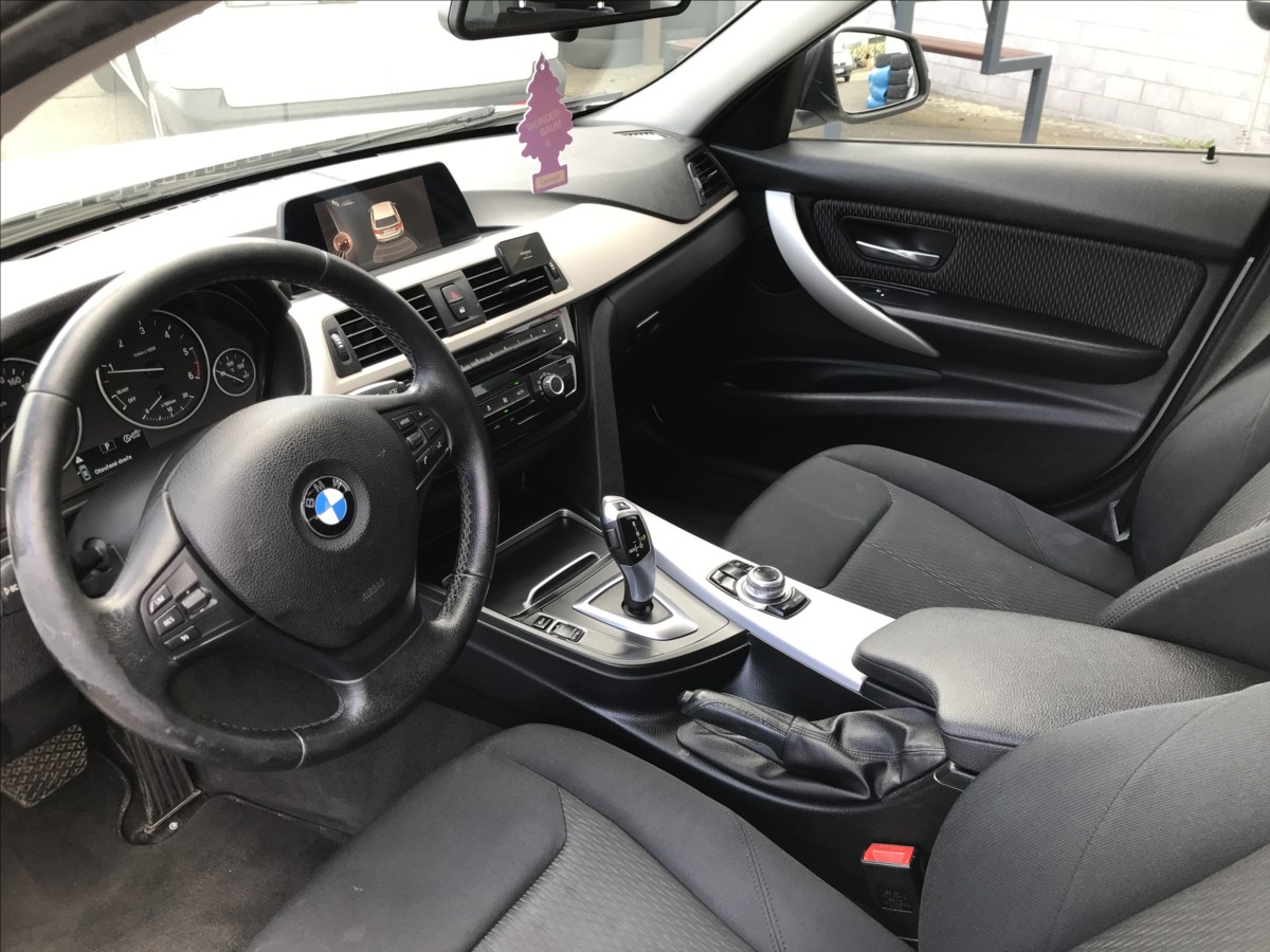 bmw-rada-3-2-0-318d-110kw-automat-4x2 - 7