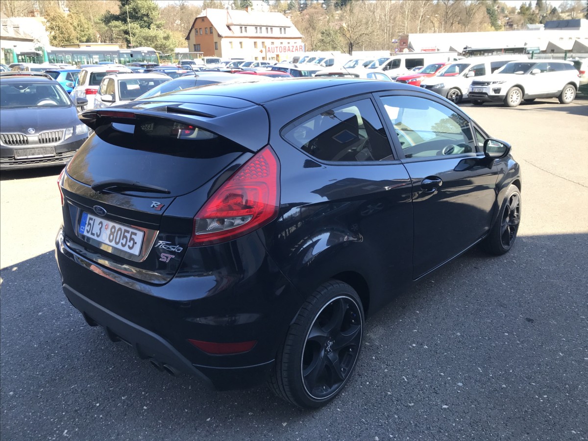 ford-fiesta-1-6-i-88kw-3dv-ac - 4
