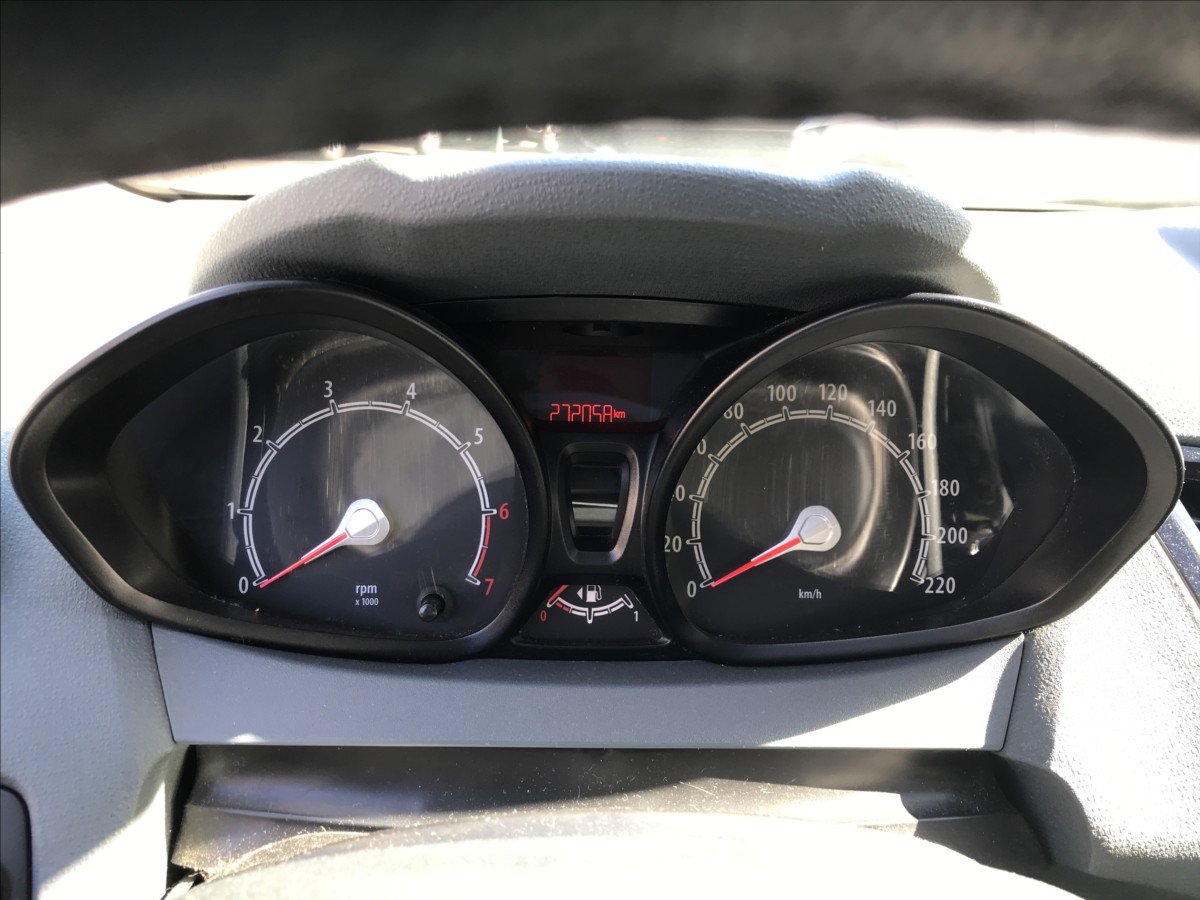 ford-fiesta-1-6-i-88kw-3dv-ac - 7