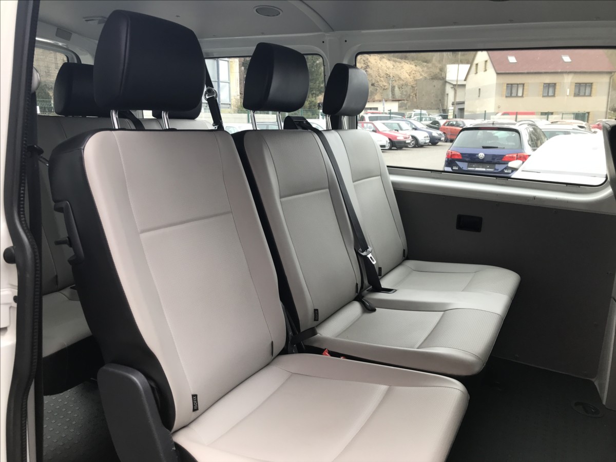 volkswagen-transporter-2-0-tdi-110kw-dsg-long - 8