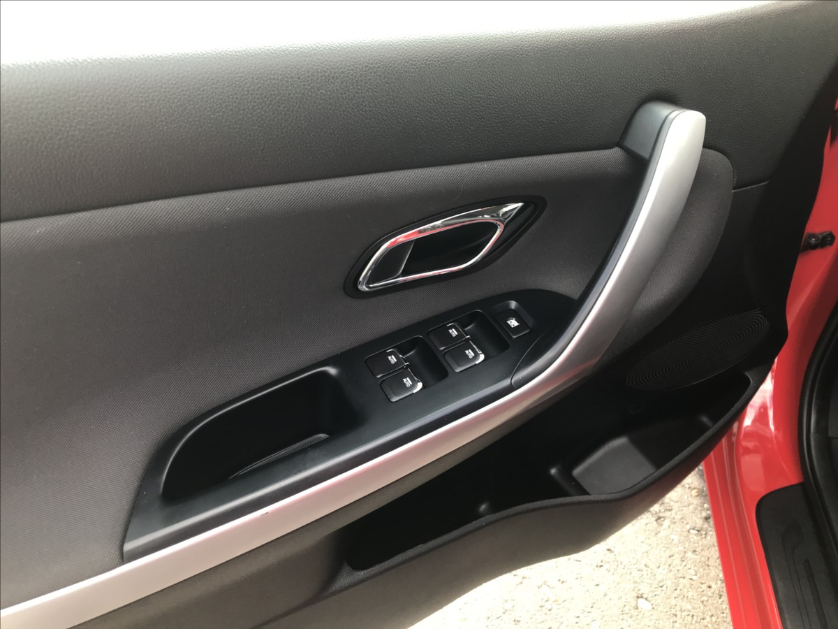 kia-ceed-1-6-crdi-combi-automat - 8