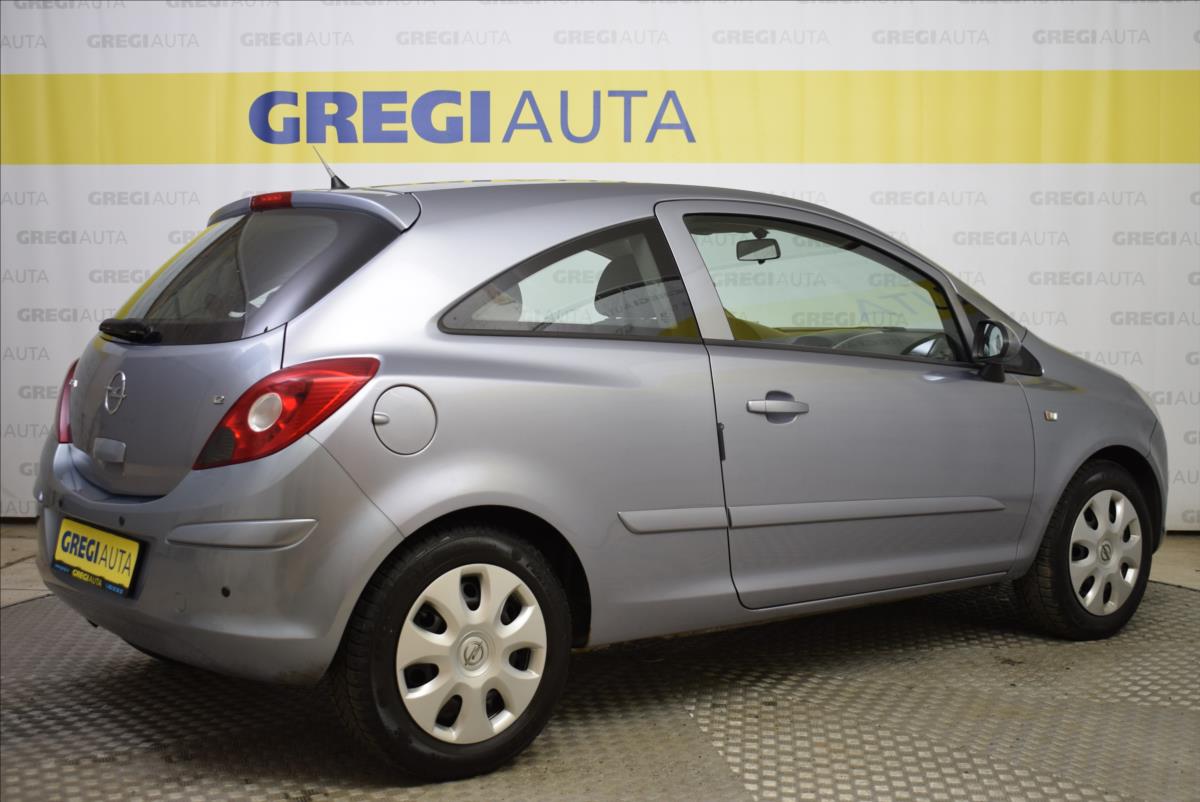 opel-corsa-1-2-i-automat-nove-rozvody - 4