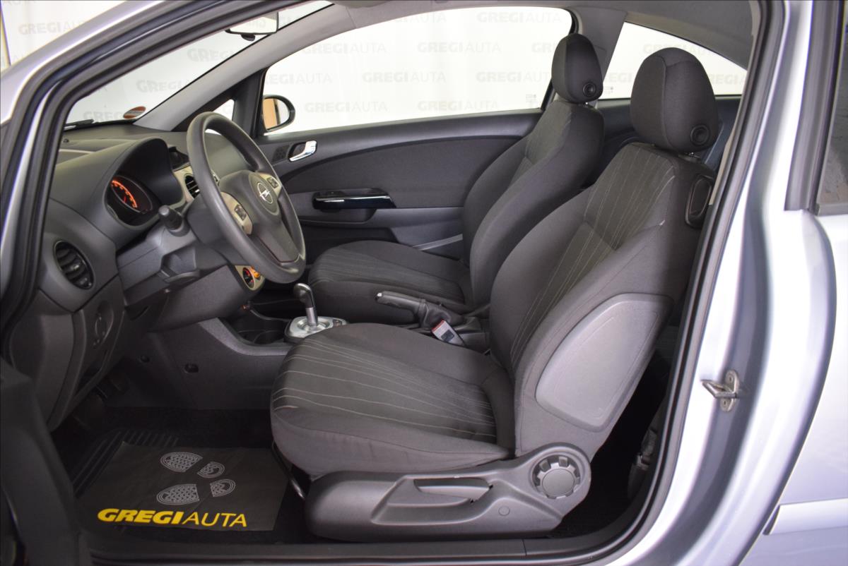 opel-corsa-1-2-i-automat-nove-rozvody - 9