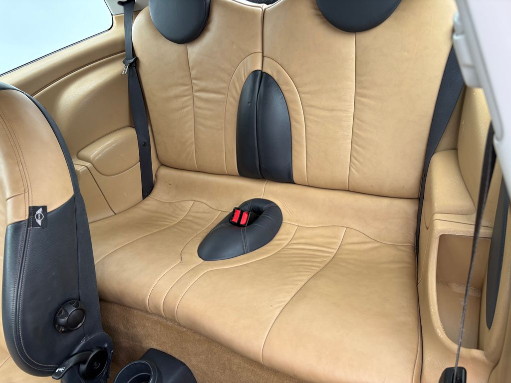 mini-cooper-1-6i-85kw-klima-vyhrevy - 5