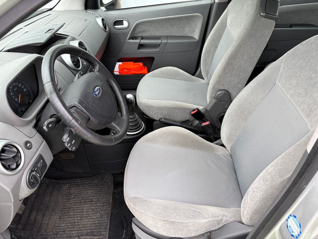 ford-fusion-1-6i-74kw-klima - 5