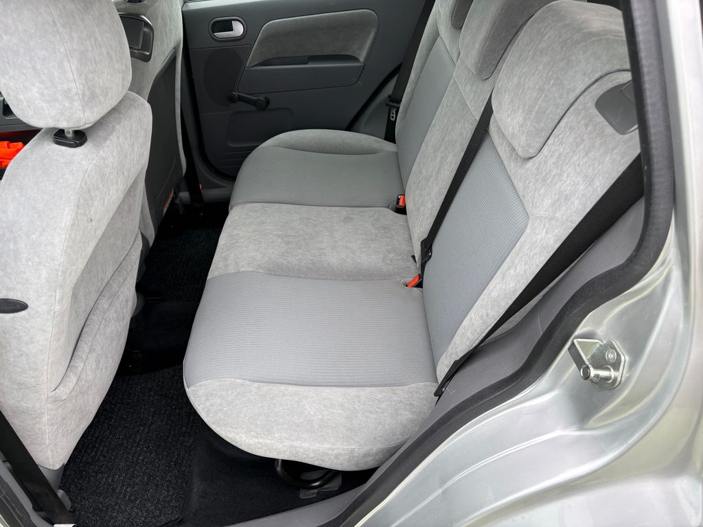 ford-fusion-1-6i-74kw-klima - 6