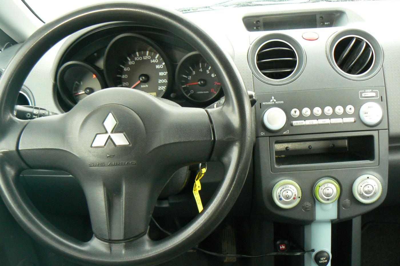 mitsubishi-colt-1-1-inform - 8