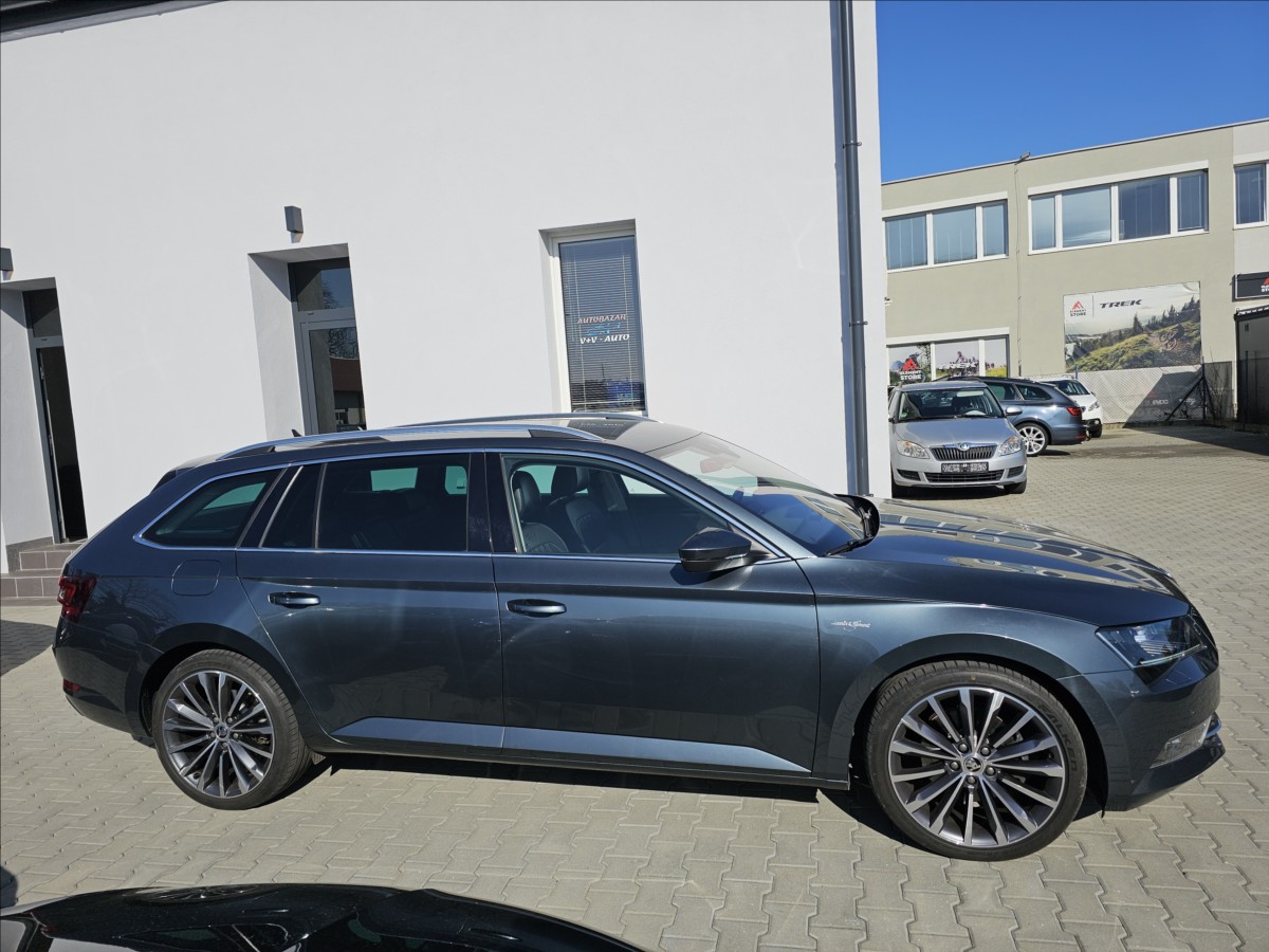 skoda-superb-3-2-0tdi-laurin-klement - 4