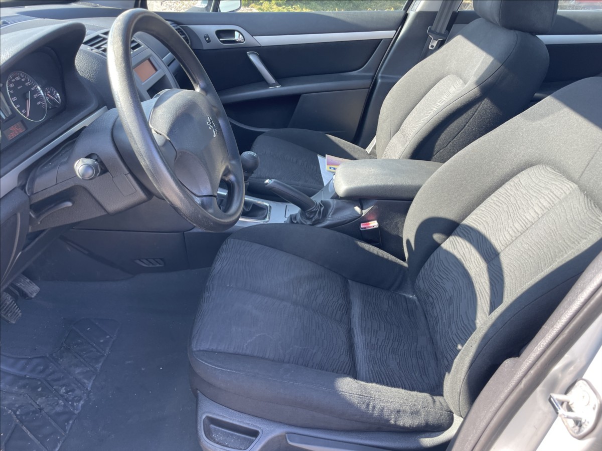 peugeot-407-1-6-hdi-80kw-sw-velmi-dobry-stav - 6