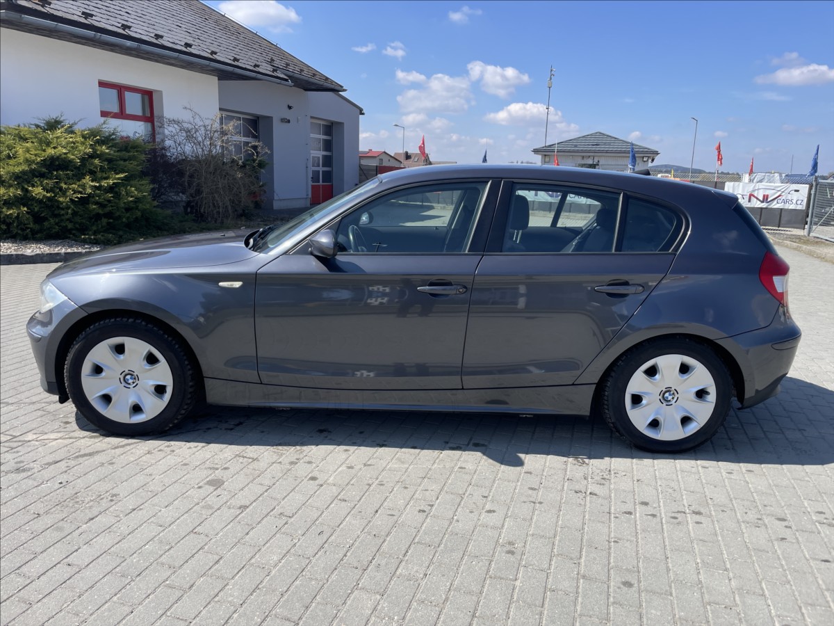 bmw-rada-1-1-6-i-85kw-klimatronic-vyhrev - 1