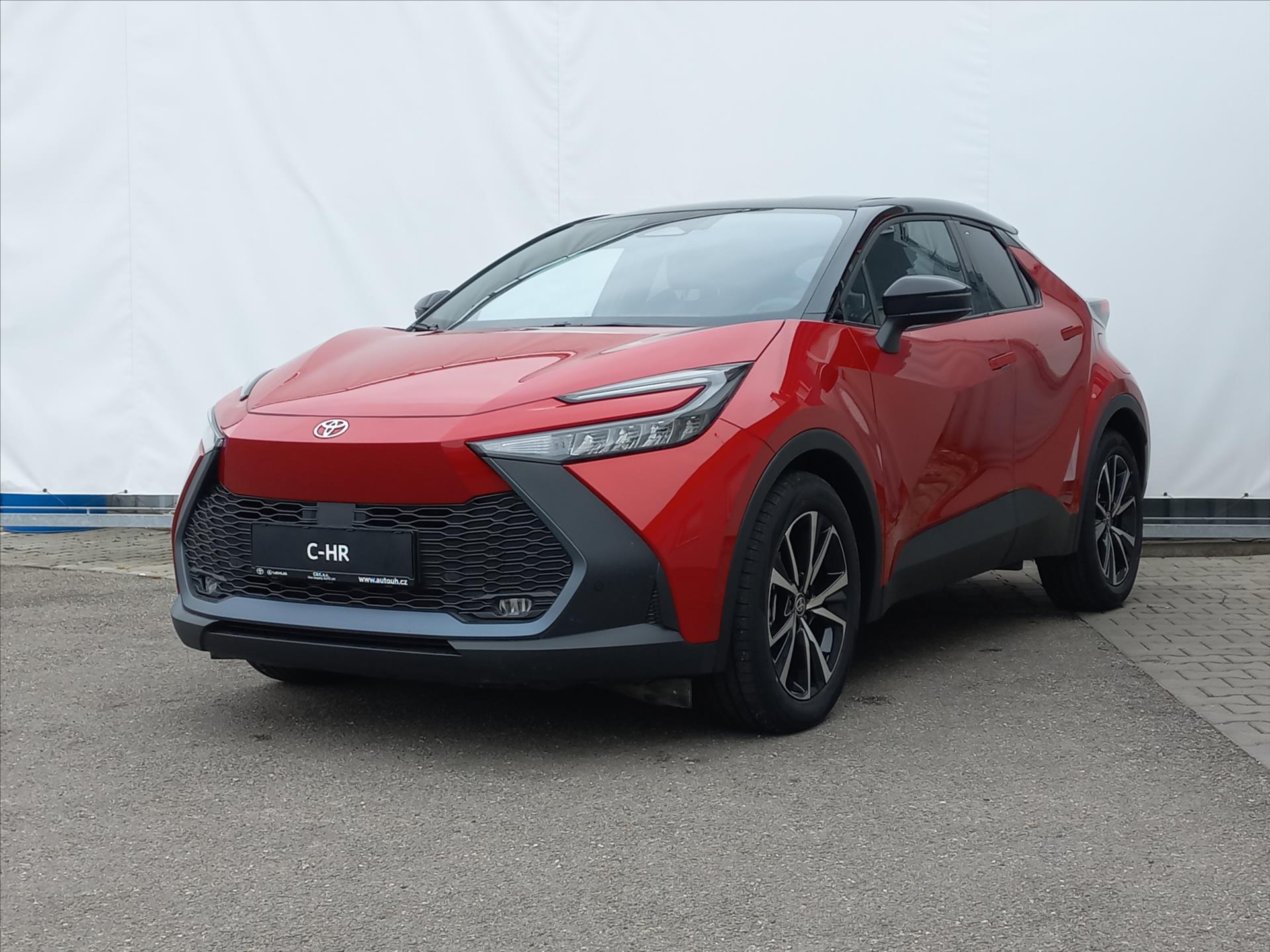 Toyota C-HR 2,0 Hybrid e-CVT 198k  Style