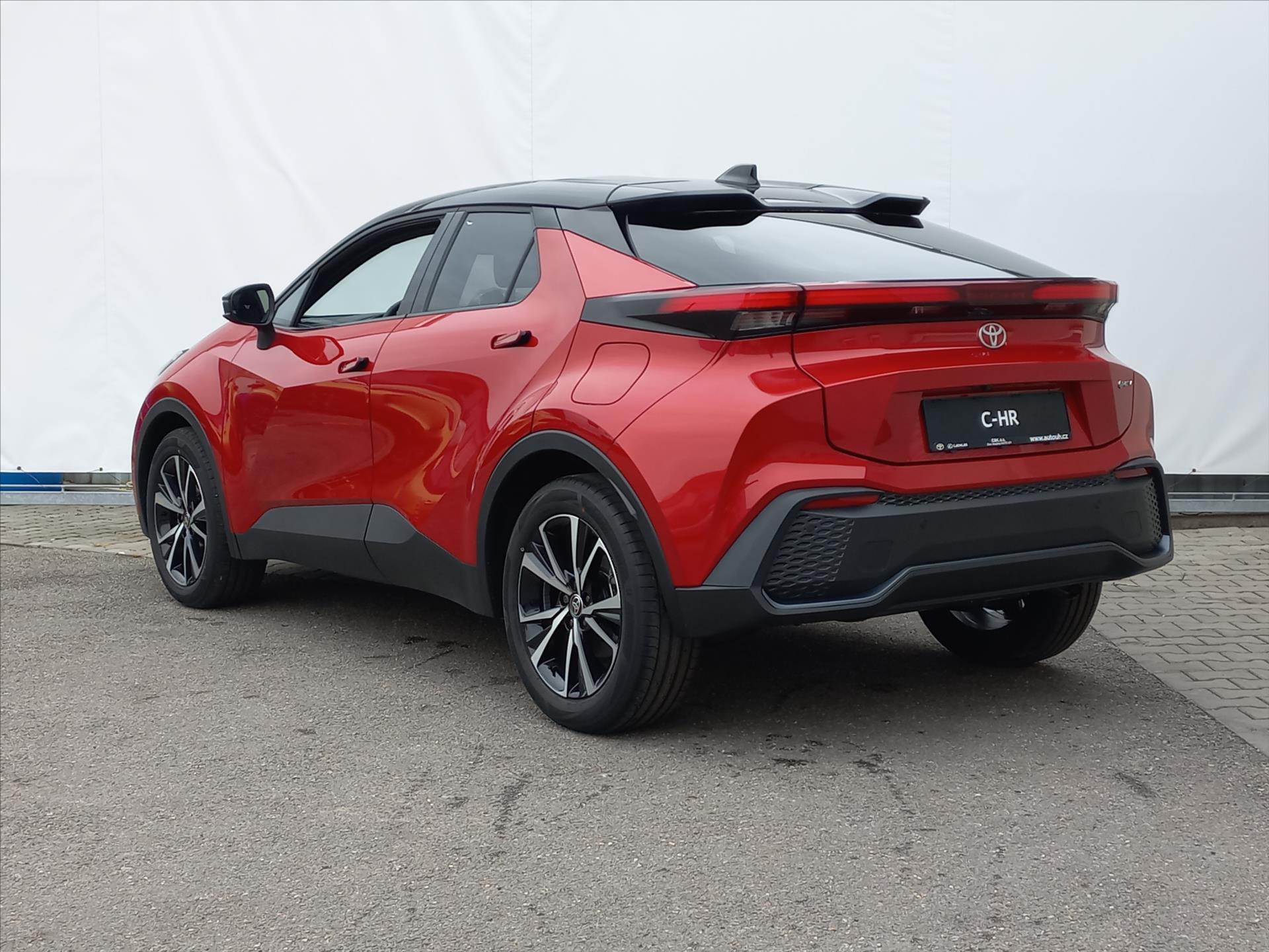toyota-c-hr-2-0-hybrid-e-cvt-198k-style - 6