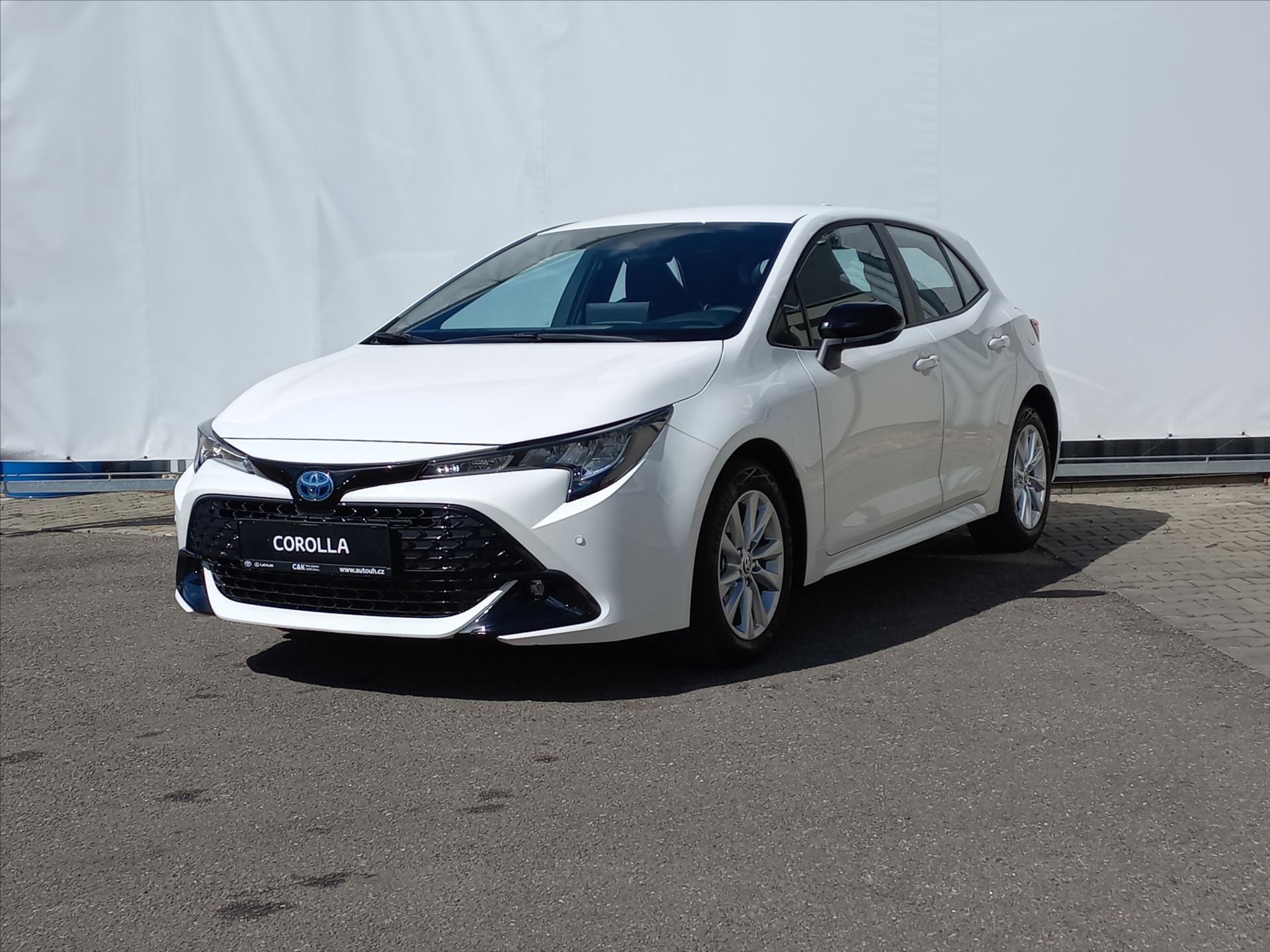 Toyota Corolla 1,8 Hybrid e-CVT 140k  HB  Limited Edition - Comfort