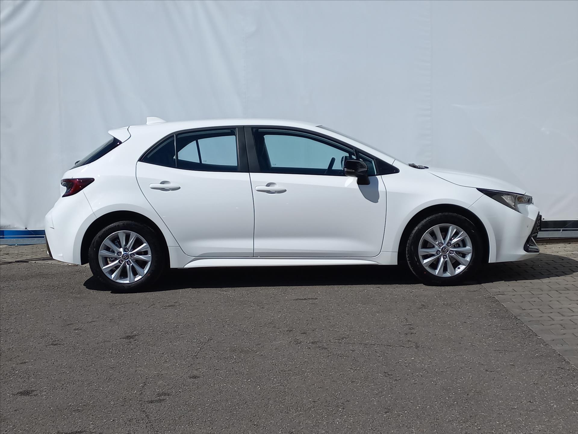 toyota-corolla-1-8-hybrid-e-cvt-140k-hb-limited-edition-comfort - 1