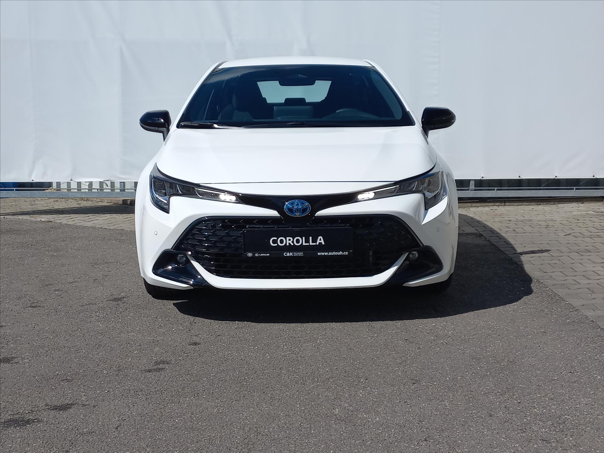 toyota-corolla-1-8-hybrid-e-cvt-140k-hb-limited-edition-comfort - 3