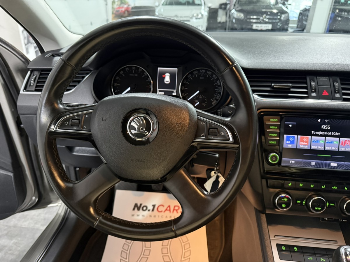 skoda-octavia-2-0-tdi-style-bi-xen-tazne - 8