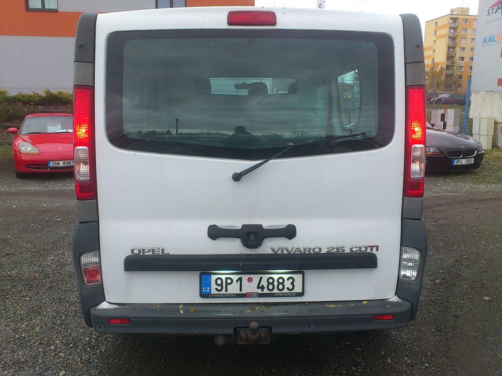 opel-vivaro-2-5-cdti-107kw - 5