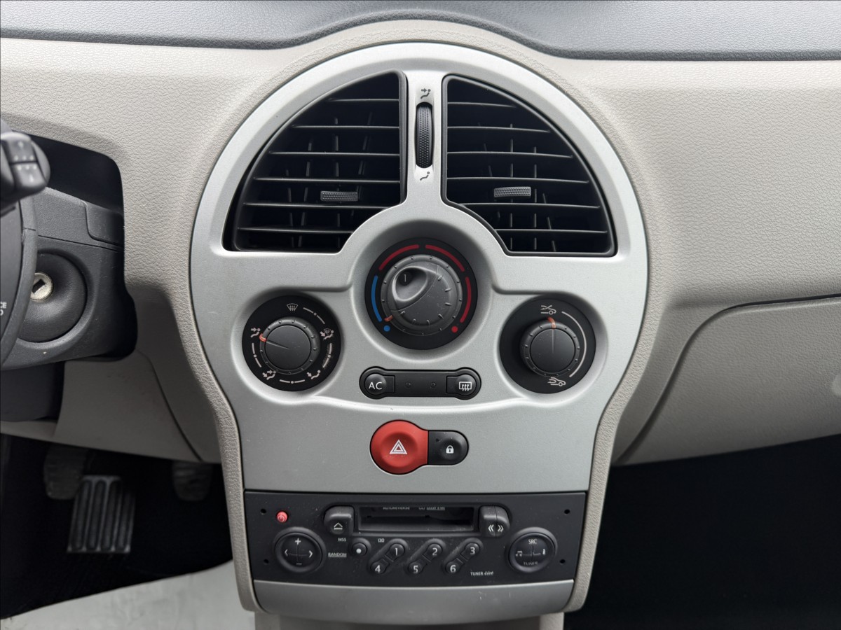 renault-modus-1-6-dynamique - 3