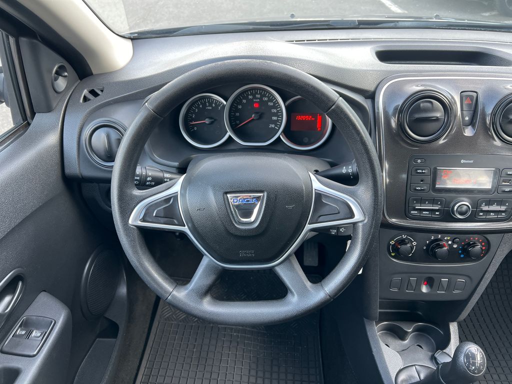 dacia-logan-1-0-sce-54kw-servis-zaruka - 8