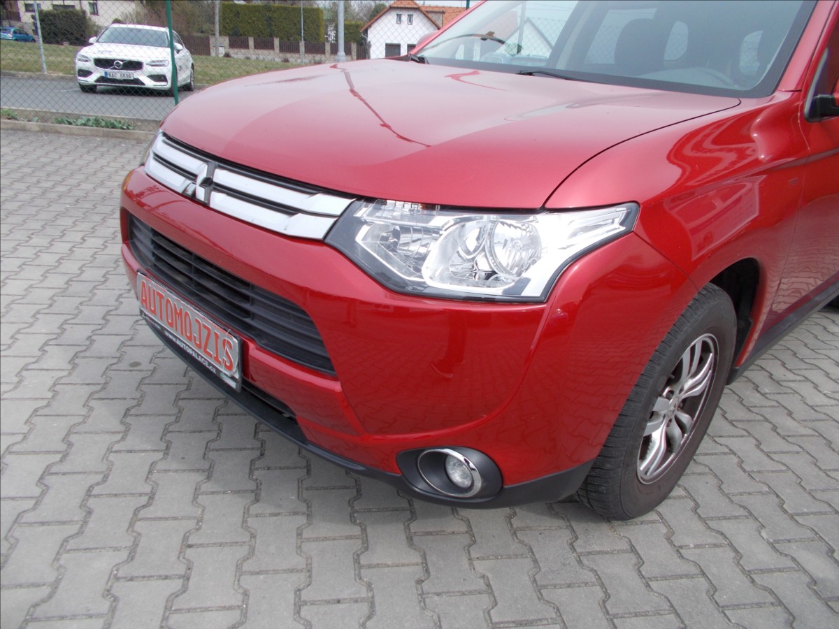 mitsubishi-outlander-2-0-16v-1-majitel-cr-68500-km-top - 6
