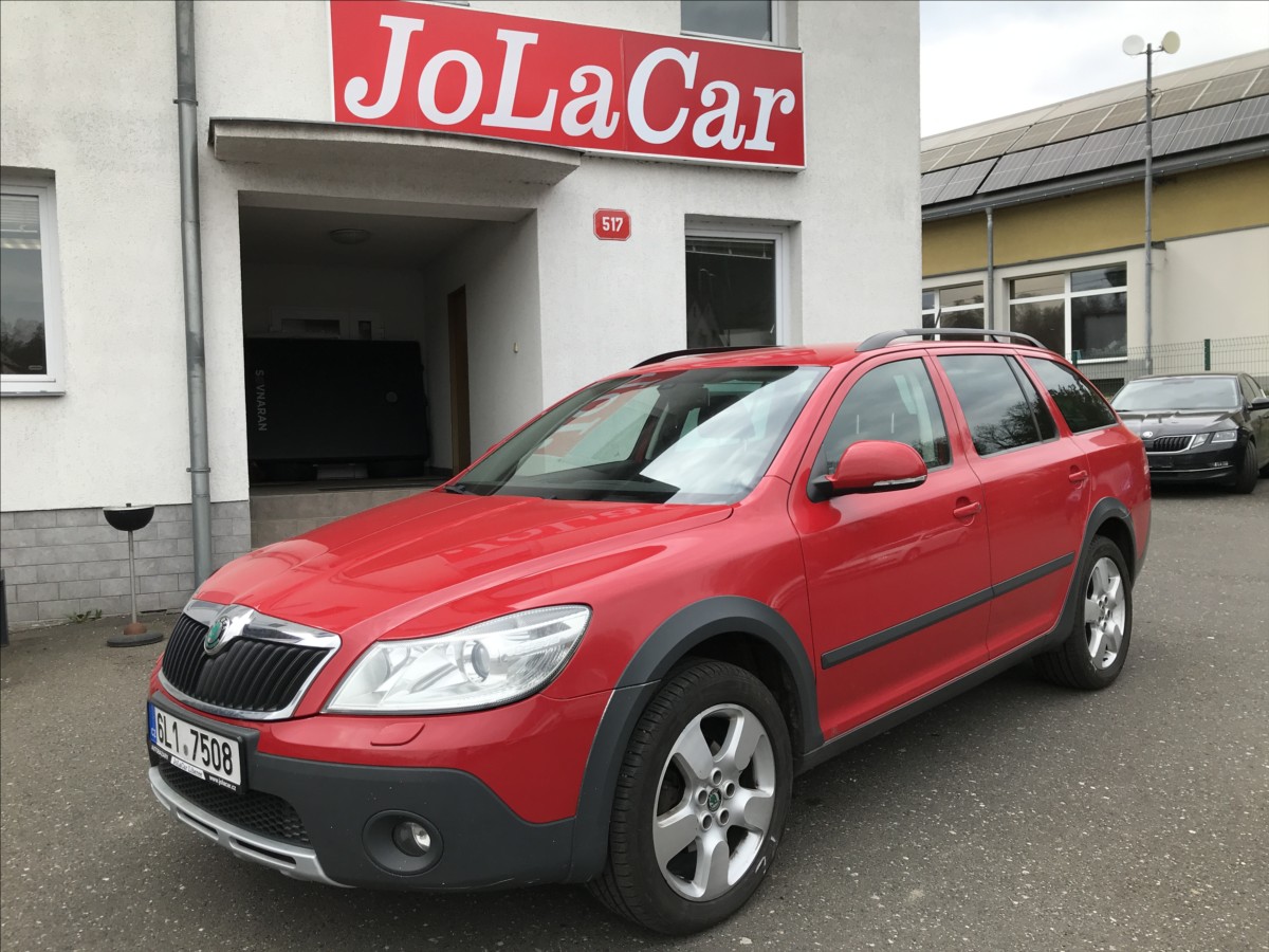skoda-octavia-2-0-tdi-103kw-scout-combi-4x4 - 1