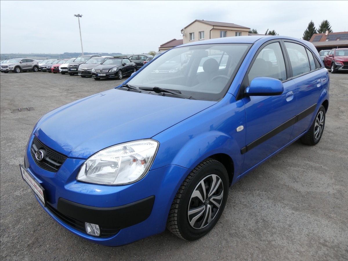kia-rio-1-4-i-71kw-klima-2-majitel - 2