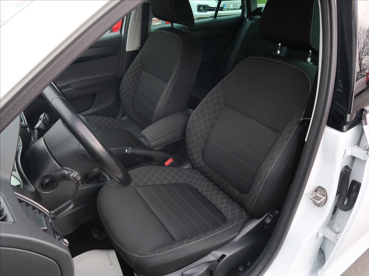 skoda-fabia-1-0-tsi-81kw-novecr-style-dph - 9
