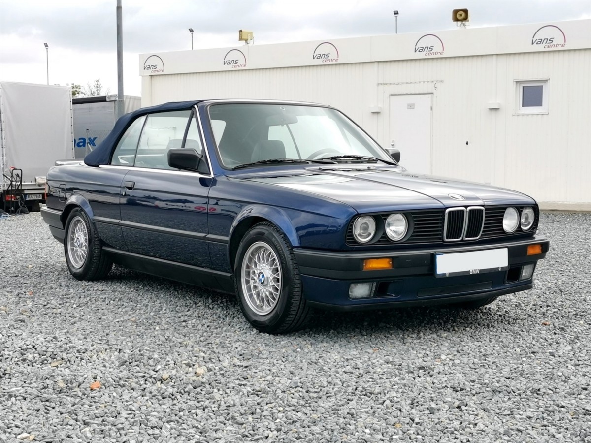 bmw-rada-3-e30-318i-cabrio-hardtop-top - 2