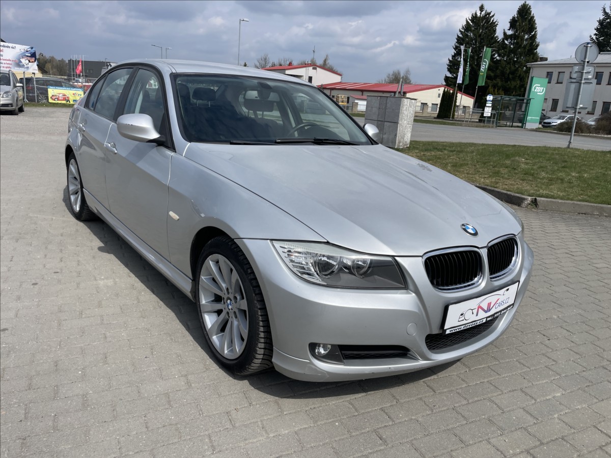 bmw-rada-3-2-0-318d-automat-bez-koroze - 5